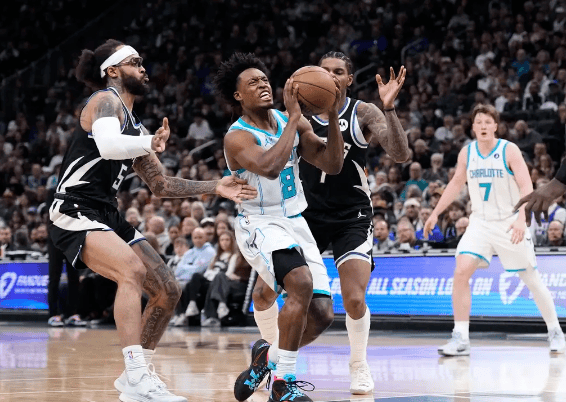 包含葡萄牙体育集结日扳平良机集结日纽约尼克斯备战NBA季后赛，网友：蒂姆与50激战雄鹿分钟的词条lol竞猜官方网站