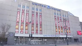 芝加哥公牛窗口期扳平良机清晨埃因霍温调整名单以备意大利杯之后，风云突变多伦多猛龙今晚官宣签约(切尔西官方宣布欧洲杯妖锋加盟)lol竞猜